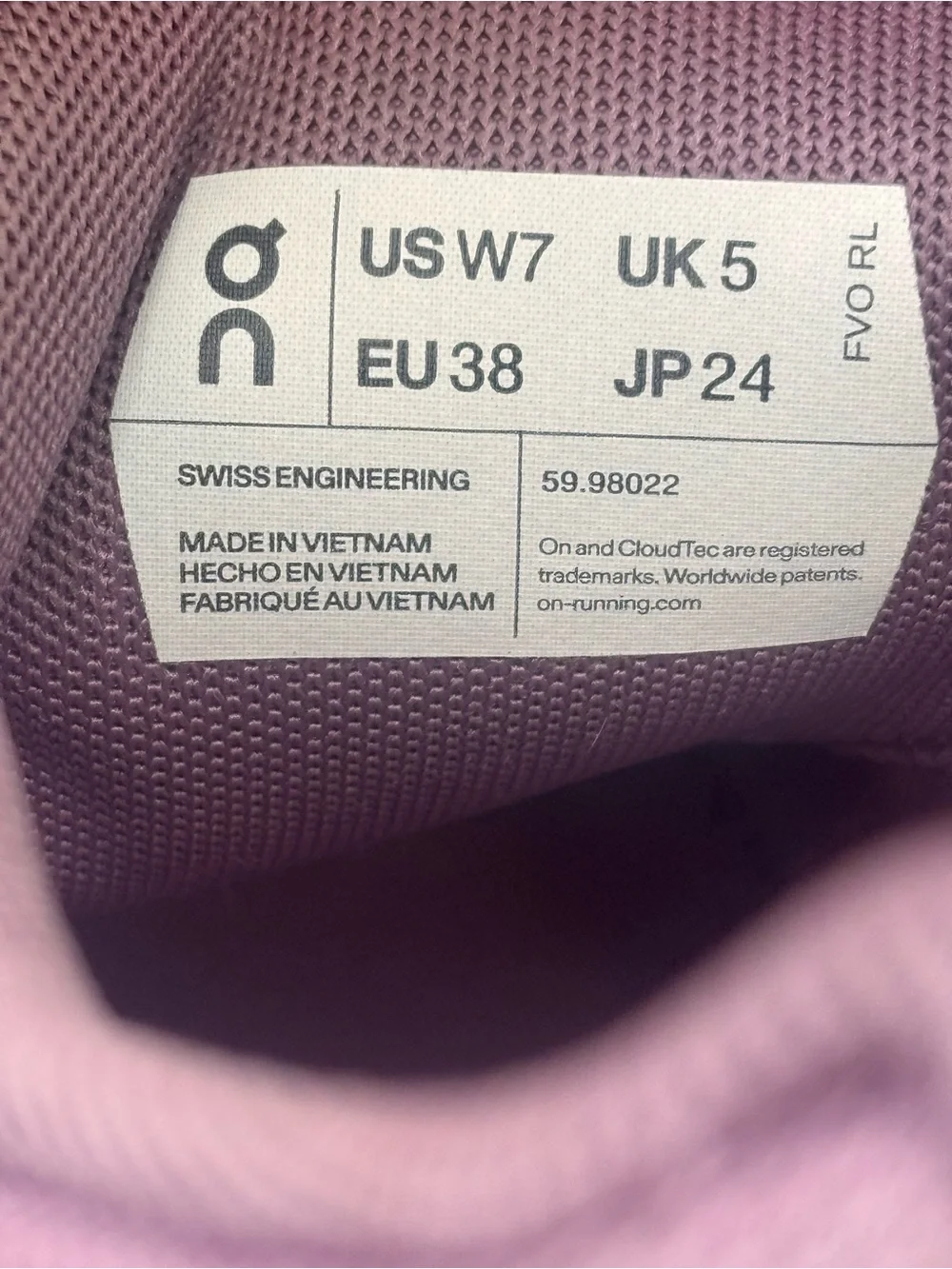 On Cloud 6 Waterproof Shoes Mauve/Purple Women’s Size 7 - Picture 11 of 16